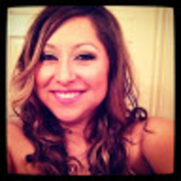 Meet your Posher, Paula - Picture 1 of 1